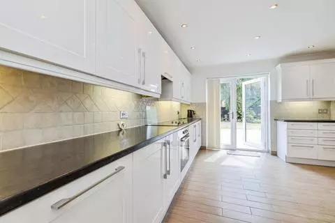 3 bedroom detached house for sale – pohled 4