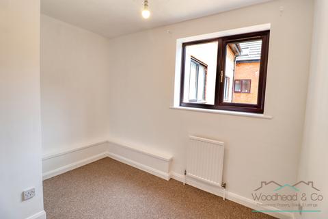 2 bedroom flat to rent, Flat 42, Kensington House, Rectory Road, Rushden, Northamptonshire