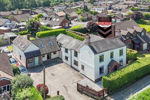 7 bedroom detached house for sale, Well Lane, Gillow Heath
