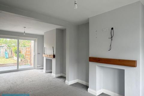 3 bedroom semi-detached house for sale, Lansdowne Road, Taunton