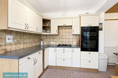 3 bedroom end of terrace house for sale, Eastwick Avenue, Taunton