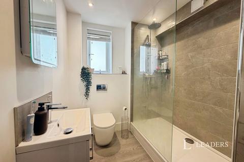 2 bedroom flat to rent, St. Leonards Road, Eastbourne, East Sussex, BN21