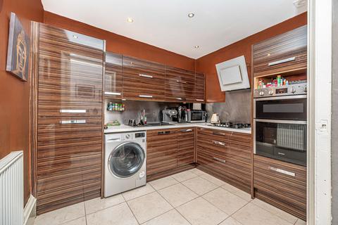 1 bedroom flat for sale, High Street, Kirkcaldy