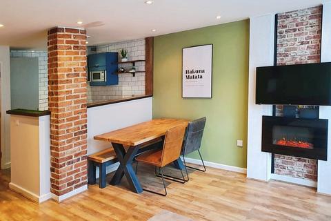 2 bedroom apartment for sale, Beckhampton Street, Swindon