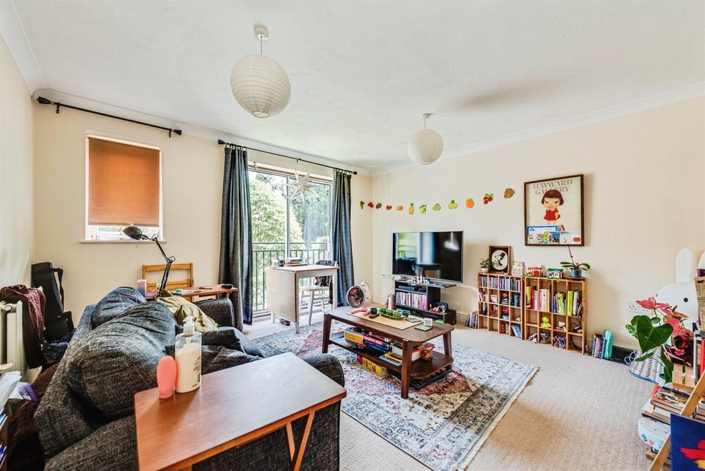Apartment in Oxford, East Oxford - View 2