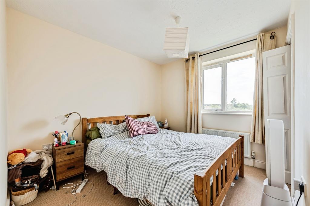 Apartment in Oxford, East Oxford - View 5