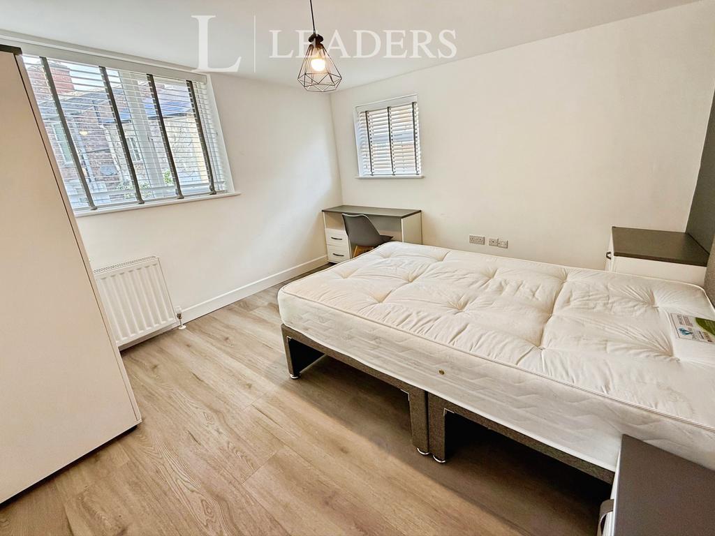 House in Nottingham, Nottinghamshire - View 3