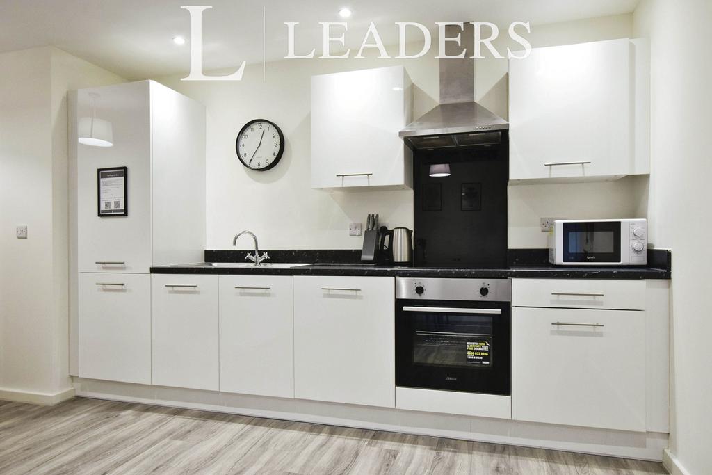 Apartment in Salford, Ordsall - View 4