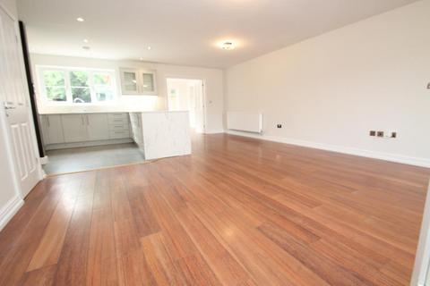 4 bedroom detached house for sale, Tredegar NP22