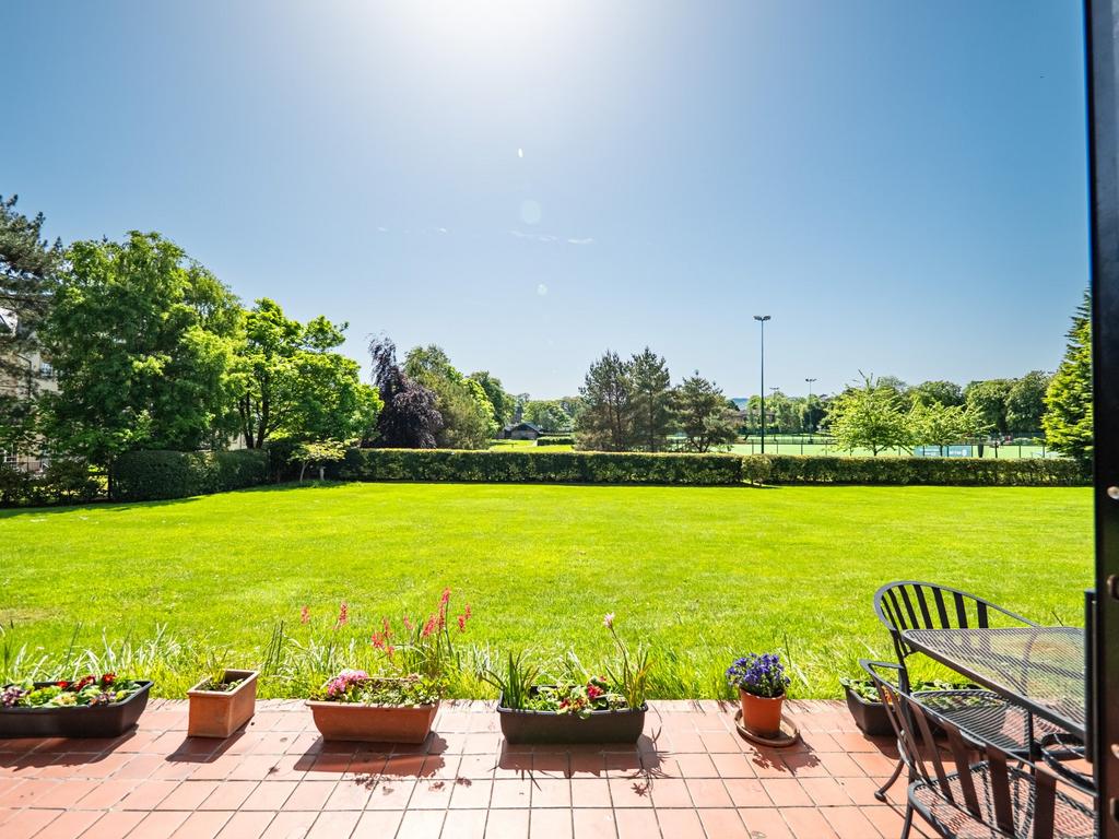 Apartment in Edinburgh, Inverleith - More