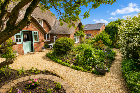 3 bedroom cottage for sale, Alton Barnes, Marlborough, Wiltshire, SN8