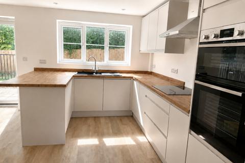 undefined, Broadweavers Close, Wincanton, BA9
