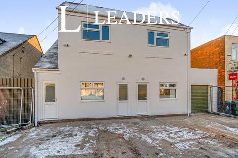 1 bedroom detached house to rent, Brownhills, WS8