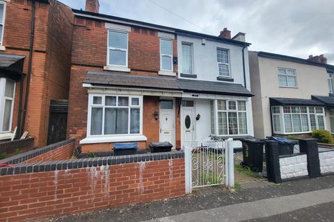 3 bedroom semi-detached house to rent, Birmingham B23