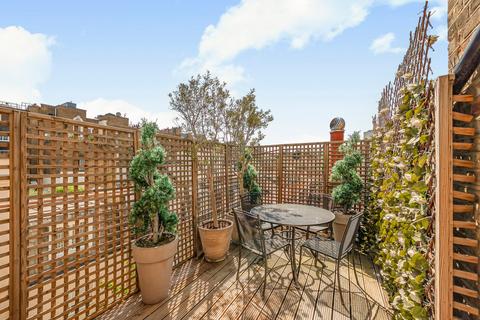 4 bedroom terraced house to rent, Wilton Crescent, Knightsbridge, London, SW1X
