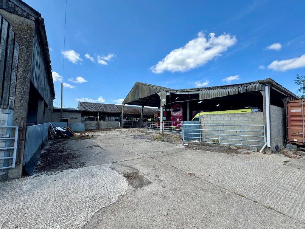 Gibbs Brook Lane, Oxted, RH8 - View 5