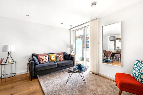 2 bedroom flat for sale, Glenbrook Apartments, 85 Glenthorne Road, London, W6