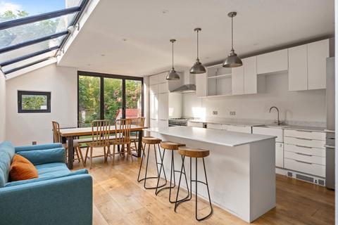 4 bedroom house for sale, Bathurst Gardens, Kensal Rise, NW10
