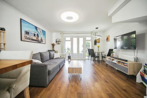2 bedroom semi-detached house for sale, Fennel Drive, Red Lodge, BURY ST. EDMUNDS