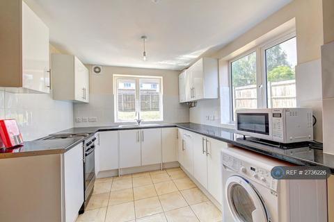 6 bedroom end of terrace house to rent, Addison Gardens, Kingston Upon Thames, KT5