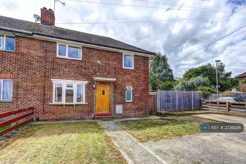6 bedroom end of terrace house to rent, Addison Gardens, Kingston Upon Thames, KT5