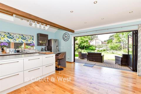 3 bedroom semi-detached house for sale, Northlands Park, Emsworth PO10
