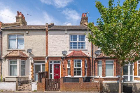 Macclesfield Road, South Norwood, London, SE25
