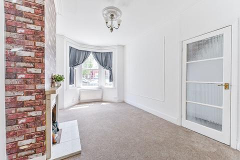 Macclesfield Road, South Norwood, London, SE25