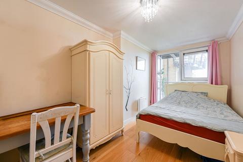 3 bedroom flat for sale, Glaisher Street, Greenwich, London, SE8