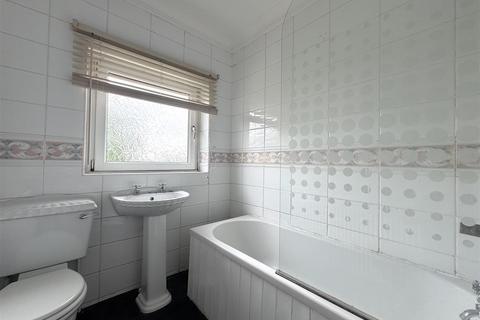 3 bedroom semi-detached house for sale, Clough Road, Hoyland, Barnsley