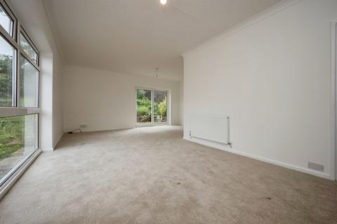 3 bedroom detached bungalow for sale, Alwins Field, Linslade, Leighton Buzzard