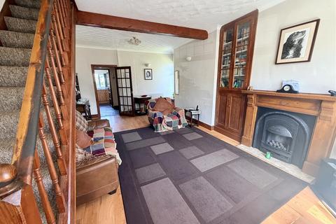 3 bedroom cottage for sale, Tycroes Road, Tycroes, Ammanford