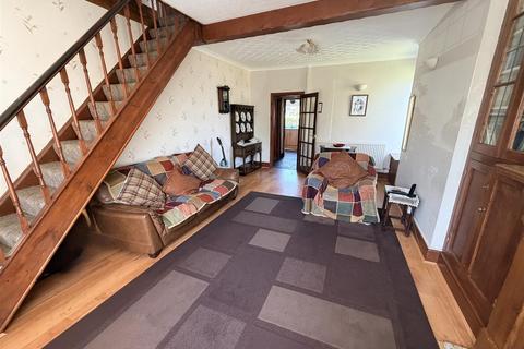 3 bedroom cottage for sale, Tycroes Road, Tycroes, Ammanford