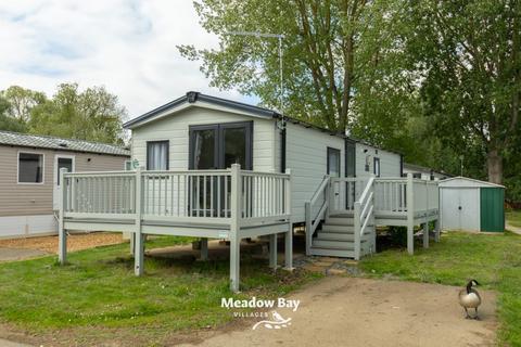 2 bedroom park home for sale, Billing Aquadrome Holiday Park