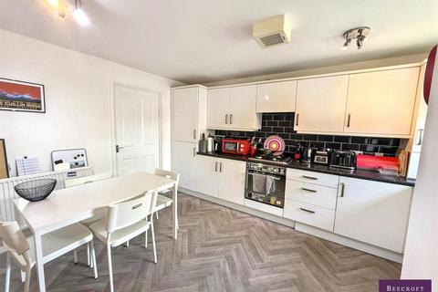 3 bedroom townhouse for sale, Acorn Avenue, Thurnscoe, Rotherham