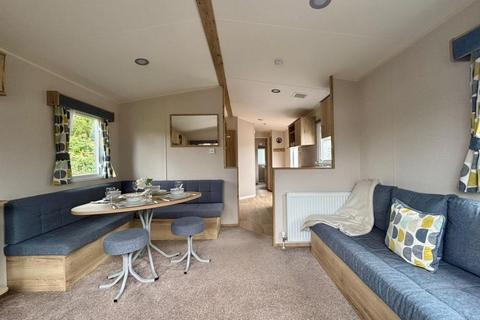 2 bedroom park home for sale, Carlton Meres Holiday Park – Suffolk