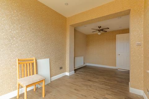 5 bedroom semi-detached house for sale, March Cote Lane, Bingley, West Yorkshire, BD16