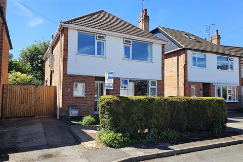 5 bedroom detached house for sale, Harlequin Close, Radcliffe-On-Trent, Nottingham