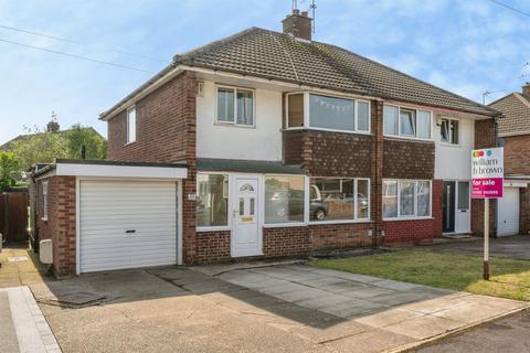 3 bedroom semi-detached house for sale, Marton Grove, Hatfield, Doncaster