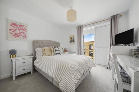 1 bedroom flat for sale, Spitfire Chase, Walton On Thames, Surrey, KT12