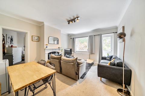 2 bedroom maisonette for sale, Frays Court Victoria Road, Uxbridge