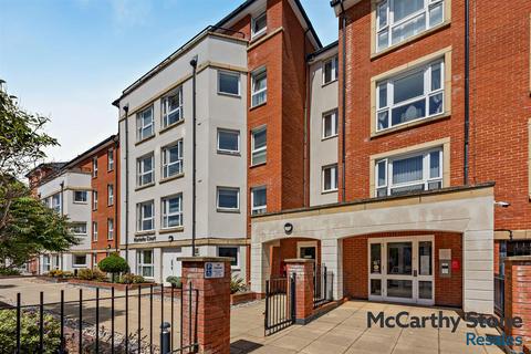1 bedroom apartment for sale, Martello Court, Jevington Gardens, Eastbourne, East Sussex, BN21 4SD