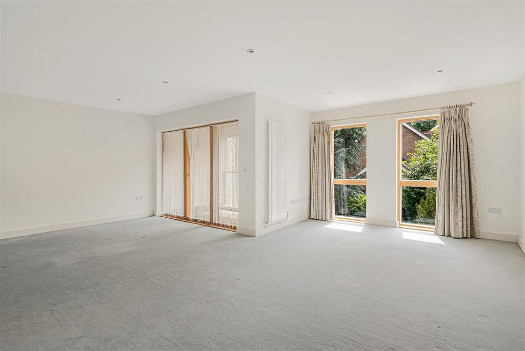 Apartment in Cambridge, Cambridgeshire - More