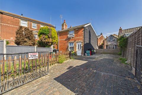 undefined, Station Street, Walton on the Naze, Essex, CO14