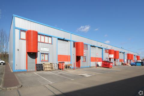 Warehouse to rent, Mead Ln Hertford SG13 7BJ