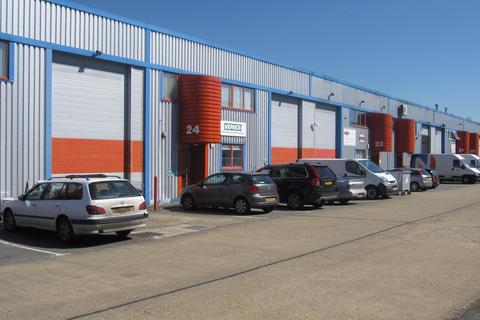 Warehouse to rent, Mead Ln Hertford SG13 7BJ