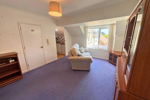 1 bedroom flat for sale, Hunting Gate, Birchington CT7