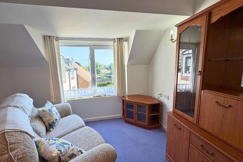 1 bedroom flat for sale, Hunting Gate, Birchington CT7