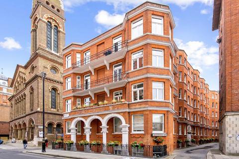 undefined, Buckingham Gate, London SW1E
