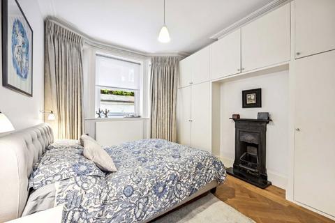 undefined, Buckingham Gate, London SW1E